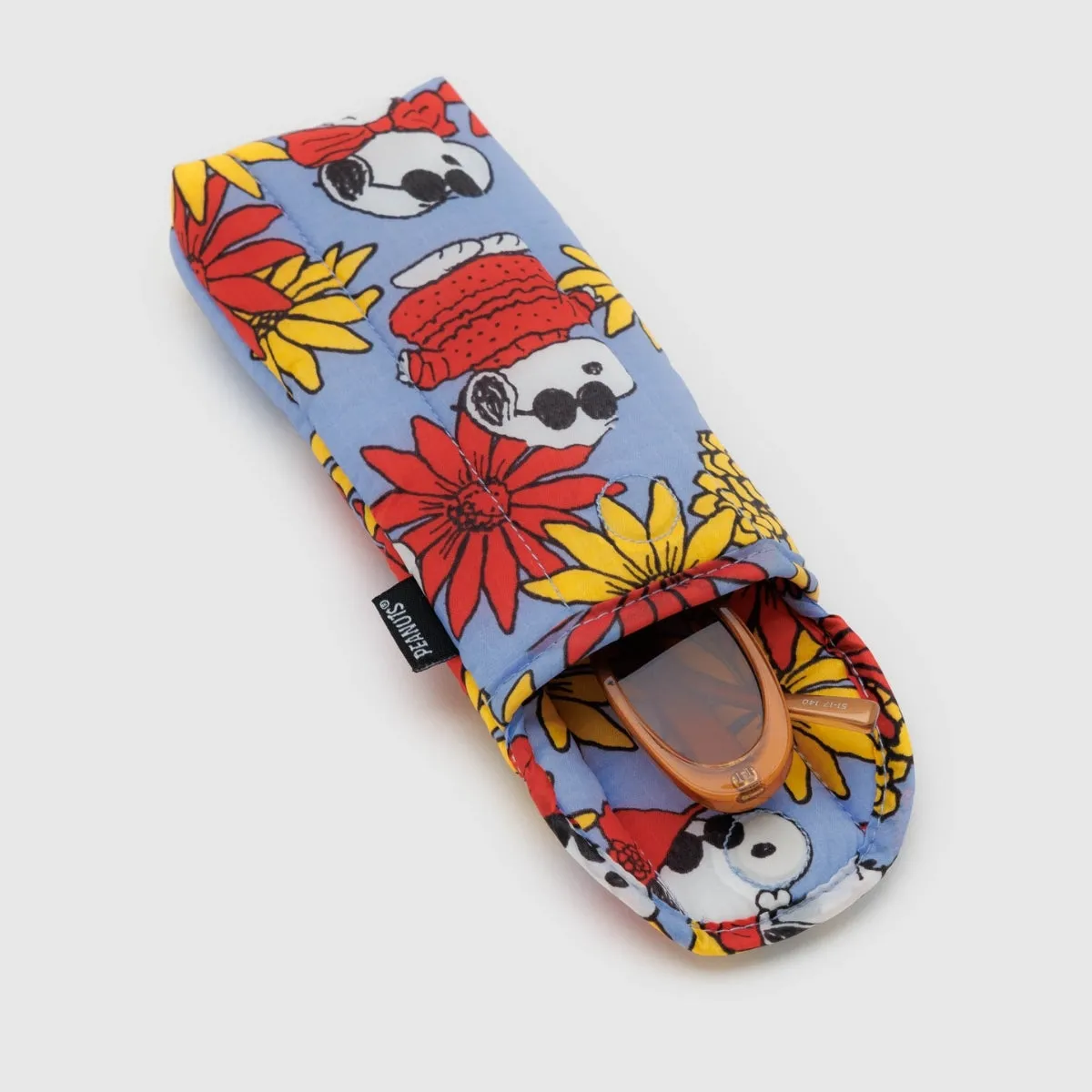 Baggu Puffy Glasses Sleeve in Floral Snoopy