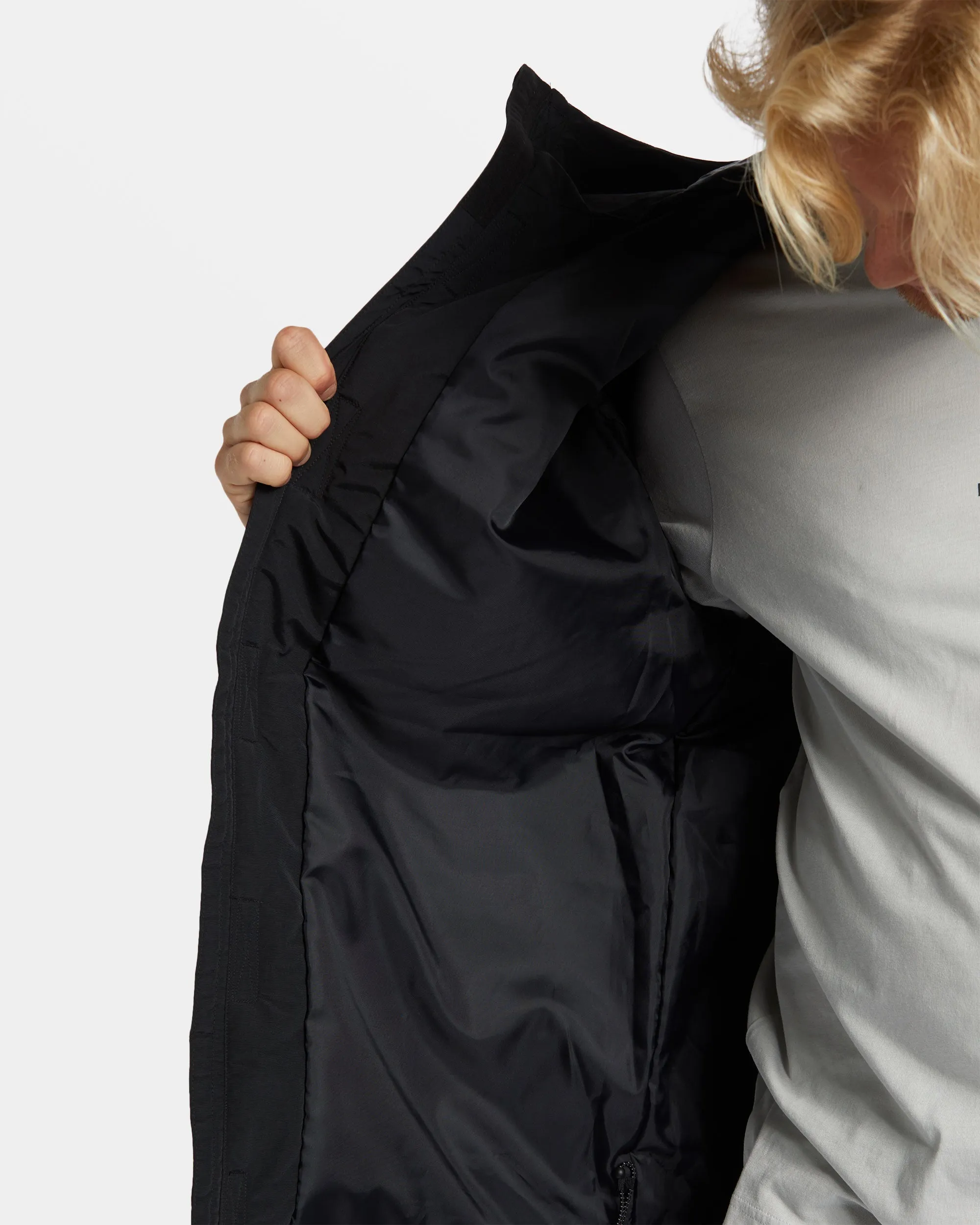 Contact Hooded Jacket - Black