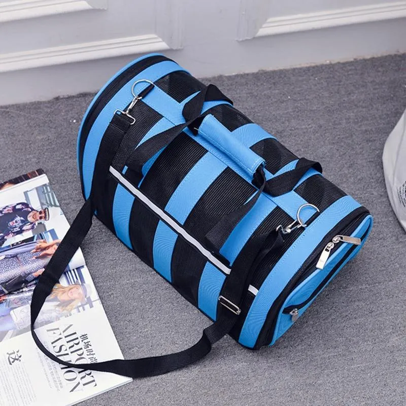 Pet Travel Bag - Up to 22 lb Capacity