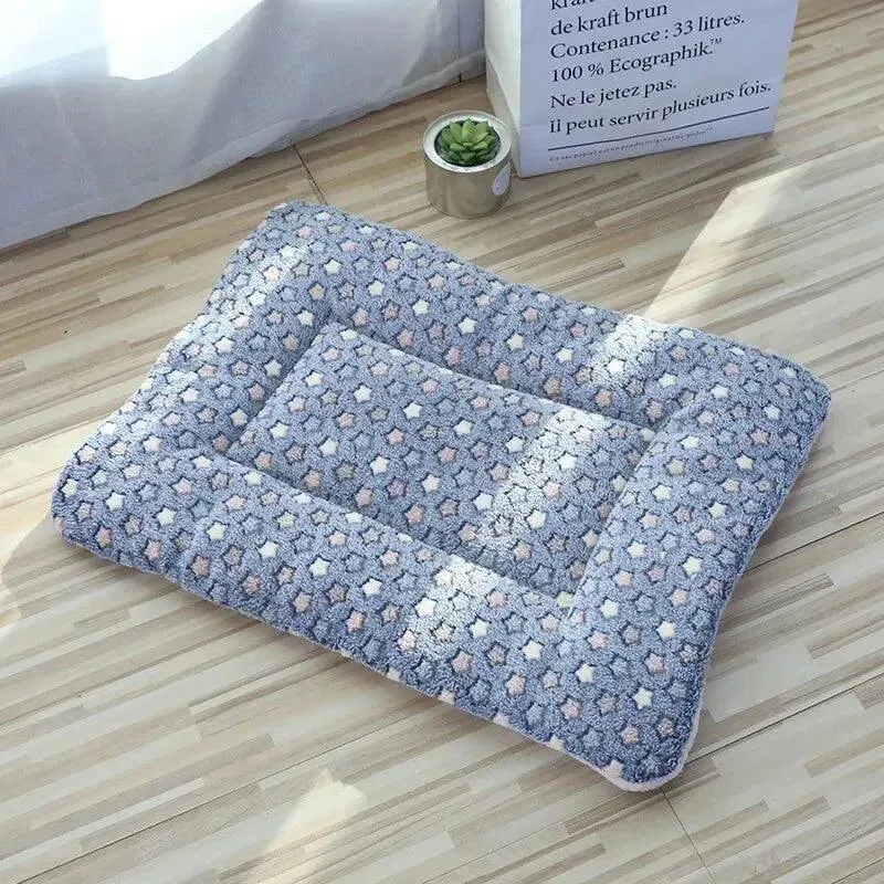 Short Plush Pet Sleeping Mats