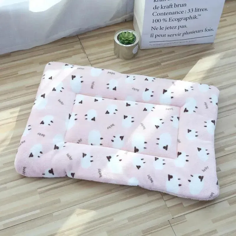Short Plush Pet Sleeping Mats